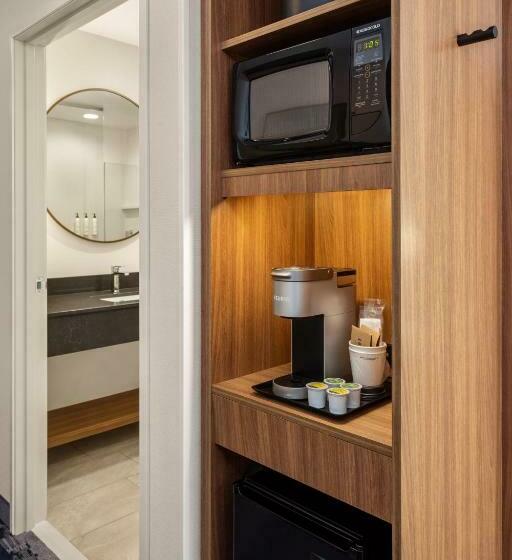 اتاق استاندارد با تخت بزرگ, Fairfield By Marriott Inn & Suites Yankton