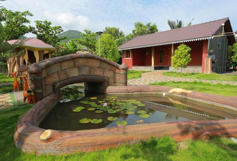 家庭套房, Selvamathi Farm Resorts