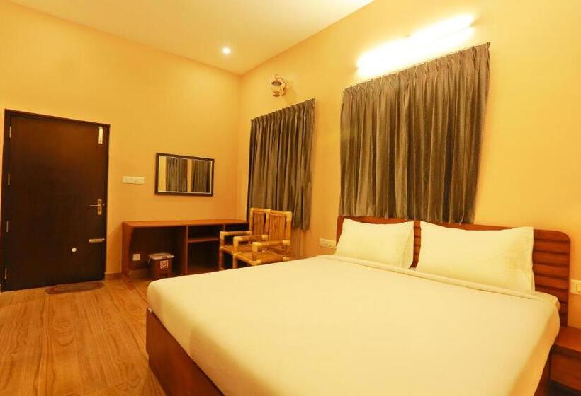 标准房带园景, Selvamathi Farm Resorts
