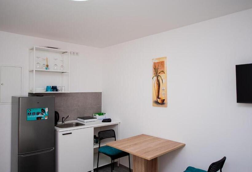 חדר סטנדרט, Studio Für 4 Personen
