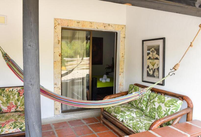 Номер Стандарт, Hacienda La Bonita