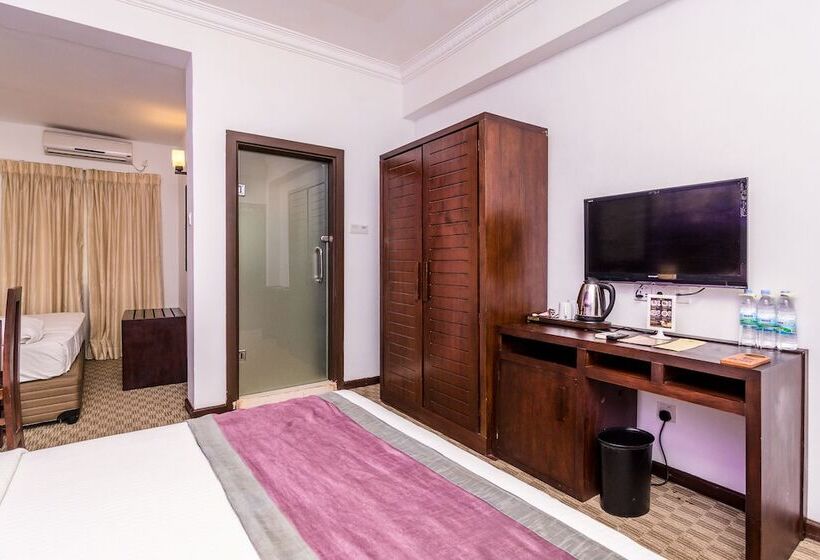 Habitación Triple Estándar, Ceylon City Hotel, Colombo