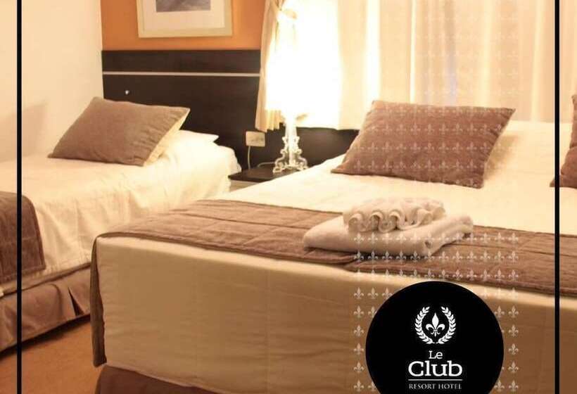 اتاق راحتی سه تخته, Leclub Resort