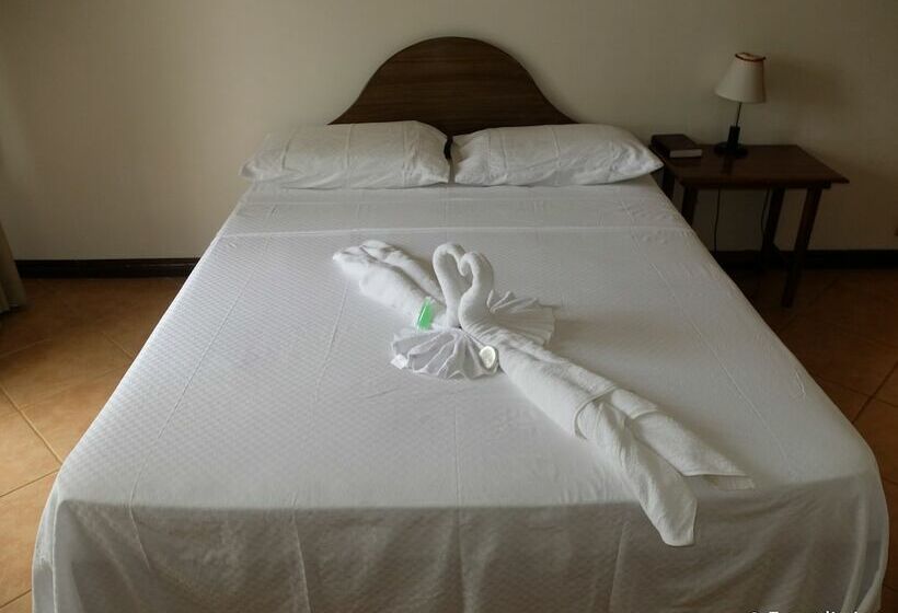 غرفة قياسية, Turtle Inn Resort