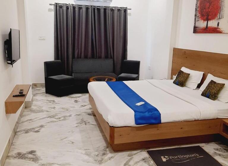 Номер Deluxe, Nisha Nest, Bhopal