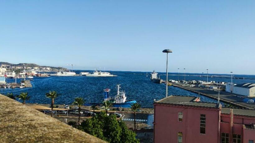 Номер Deluxe Вид на Море, Affittacamere Aiosardegna Al Porto