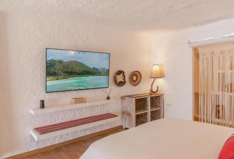 اتاق لوکس, Bora Bora Beach Club