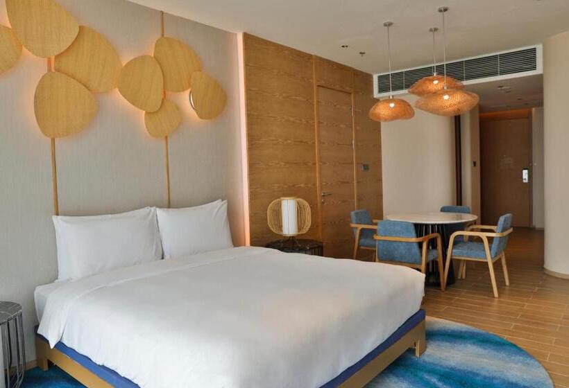 Люкс Семейный 2 Спальни, Hyatt Regency Hainan Ocean Paradise Resort