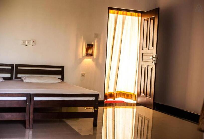 豪华单人间, Lagoon Villa