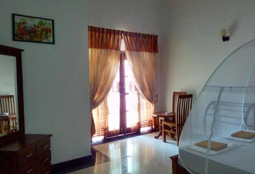 豪华单人间, Lagoon Villa