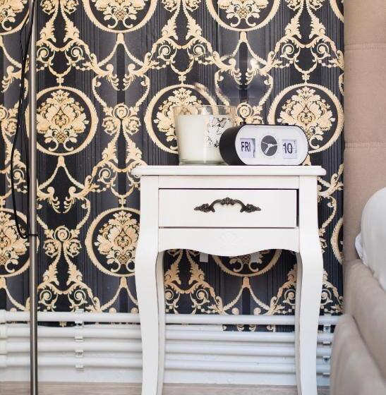 اتاق لوکس, Popas Boutique