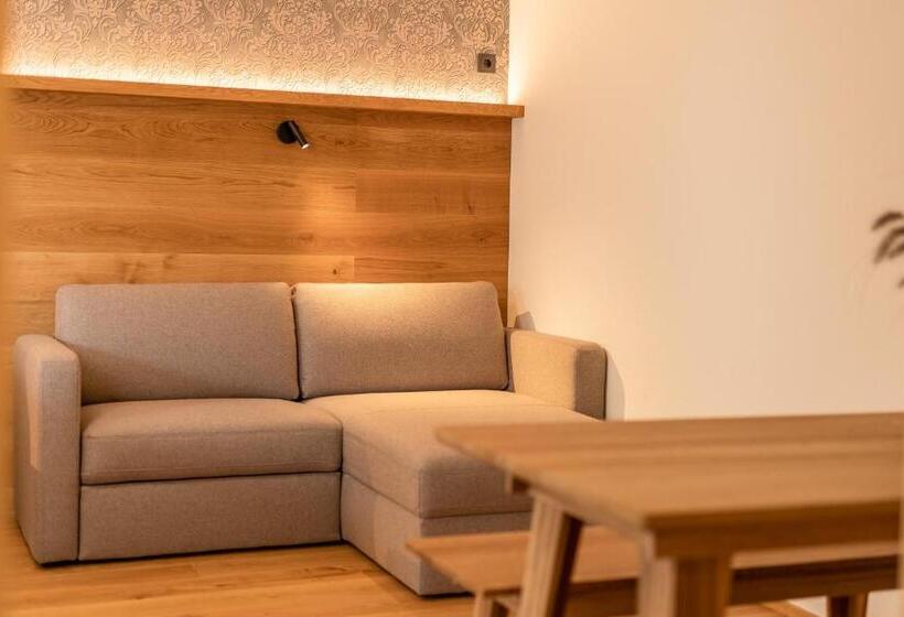Family Suite, Pension Gulla   Ferienhaus Appartements B&b