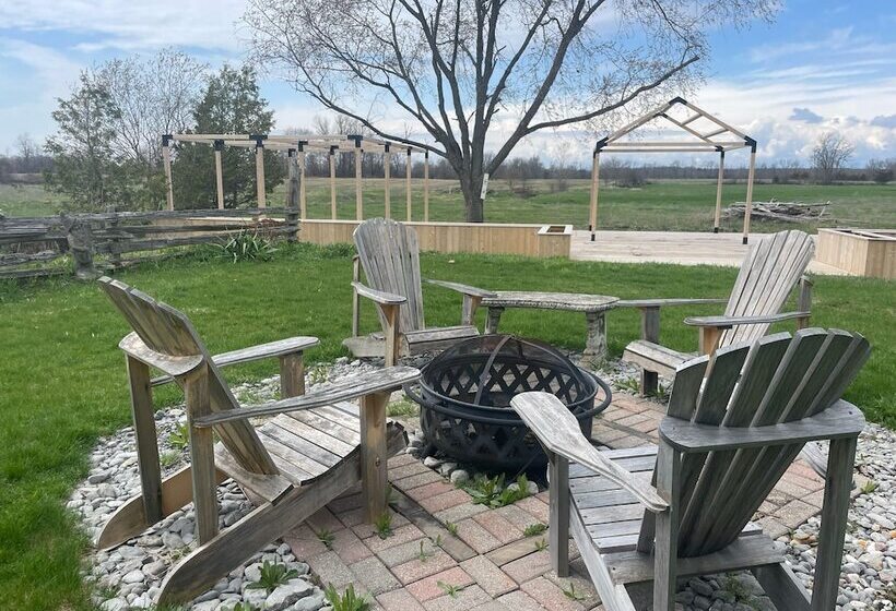 Люкс, Jackson S Falls Country Inn