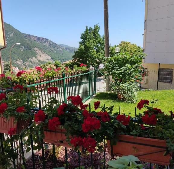 Апартаменты 1 Спальня Вид на Сад, B&b A Casa Di Carla