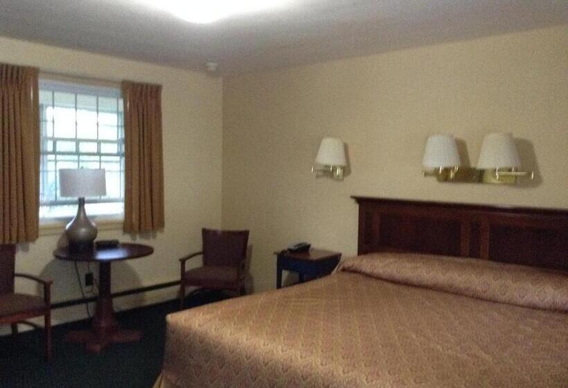 Стандартный Номер Кровать Кинг, Briarcliff Motel