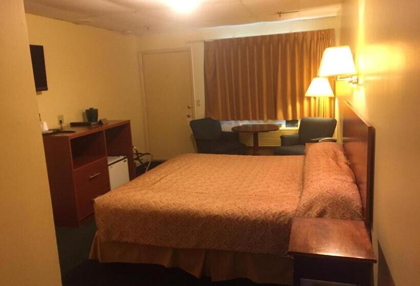 Стандартный Номер Кровать Кинг, Briarcliff Motel