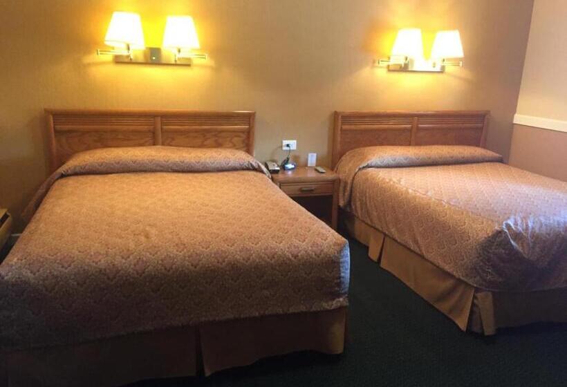Номер Стандарт, Briarcliff Motel