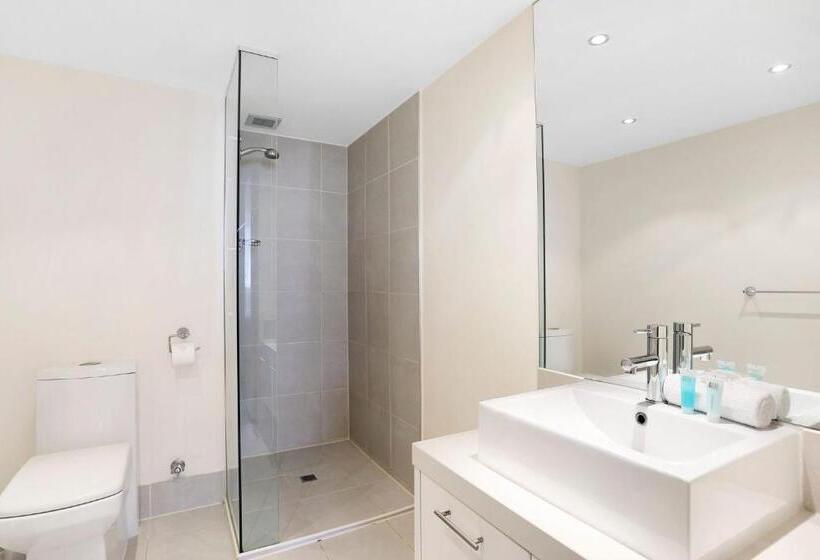 דירת 2 חדרים נוף לים, Breakers North Absolute Beachfront Apartments