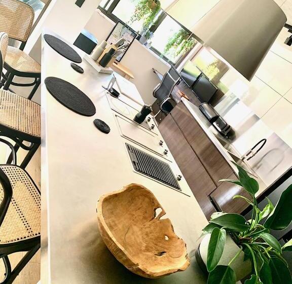 דירת דלוקס 2 חדרי שינה, Breakers North Absolute Beachfront Apartments