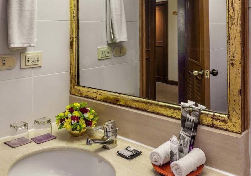 이코노미 룸, Central Hotel Hobart