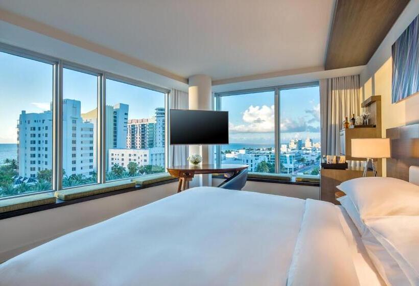 اتاق لوکس با تخت بزرگ, Hyatt Centric South Beach Miami