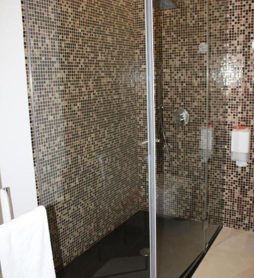Полулюкс, Real Abadia, Congress & Spa