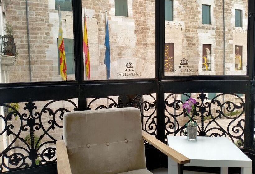 استودیوی لوکس, San Lorenzo Boutique