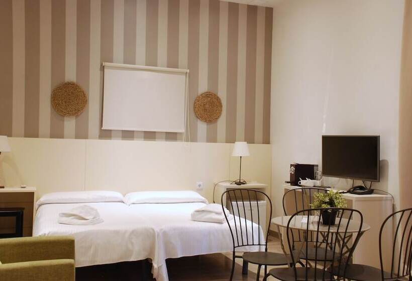 اتاق پریمیوم چهارنفره, San Lorenzo Boutique