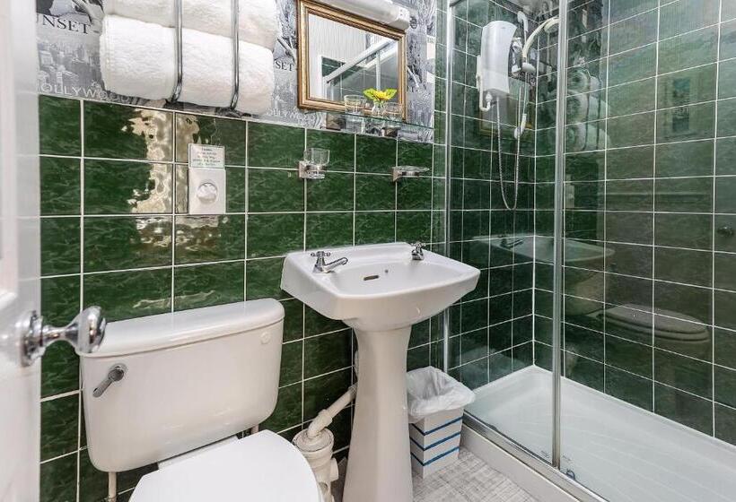 Люкс Кровать Кинг, The Kensington