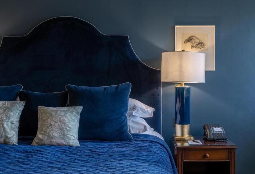 Номер Superior, Rushton Hall Hotel And Spa