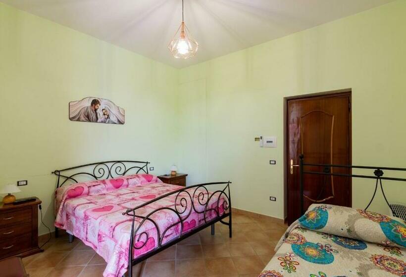 Номер Стандарт Трехместный, Agriturismo Montagne Verdi   Irpinia