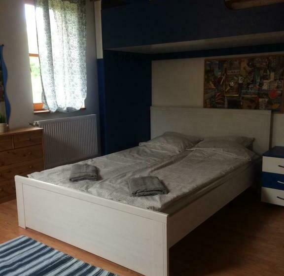 Четырехместный Номер Стандарт Вид на Сад, Cosy Rooms On The Lake Near Budapest And The Airport