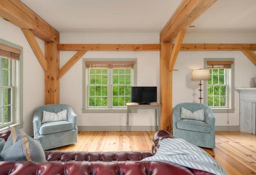 Люкс Дюплекс, Inn At Silver Maple Farm
