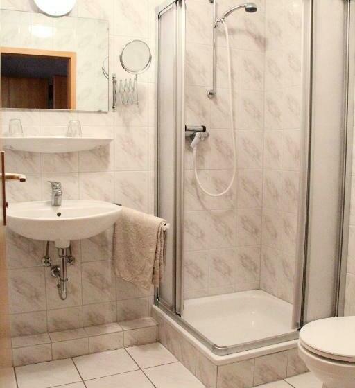 Семейный Номер, Pension Landidylle