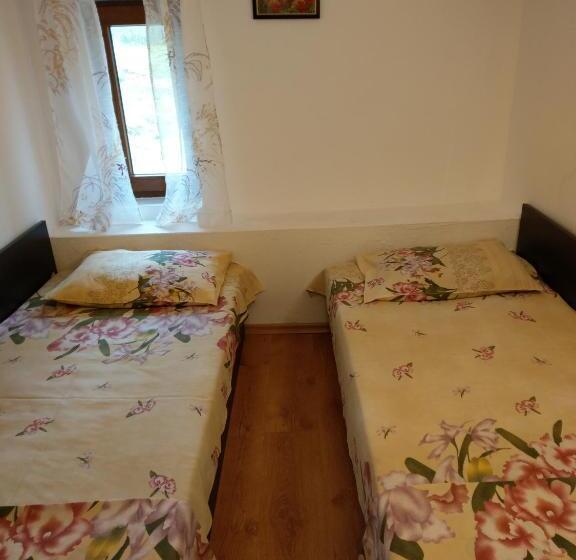 Номер Стандарт Совместная Ванная, Vitanova Guest House