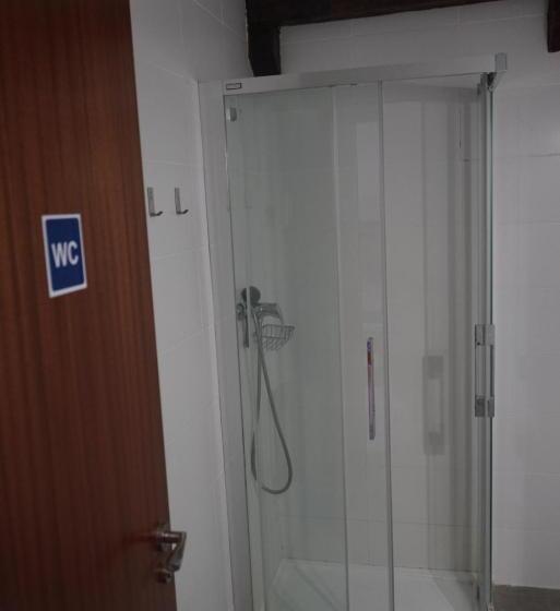 Кровать в Общей Комнате, Albergue De Liri