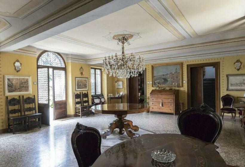 اتاق سوپریور با چشم‌انداز باغ, Casa Ariis