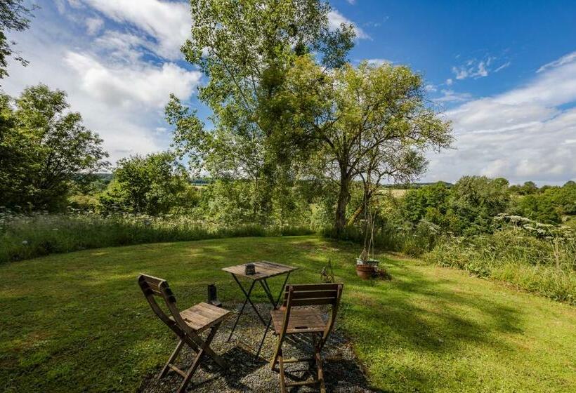 Номер Стандарт, Normandy Inn
