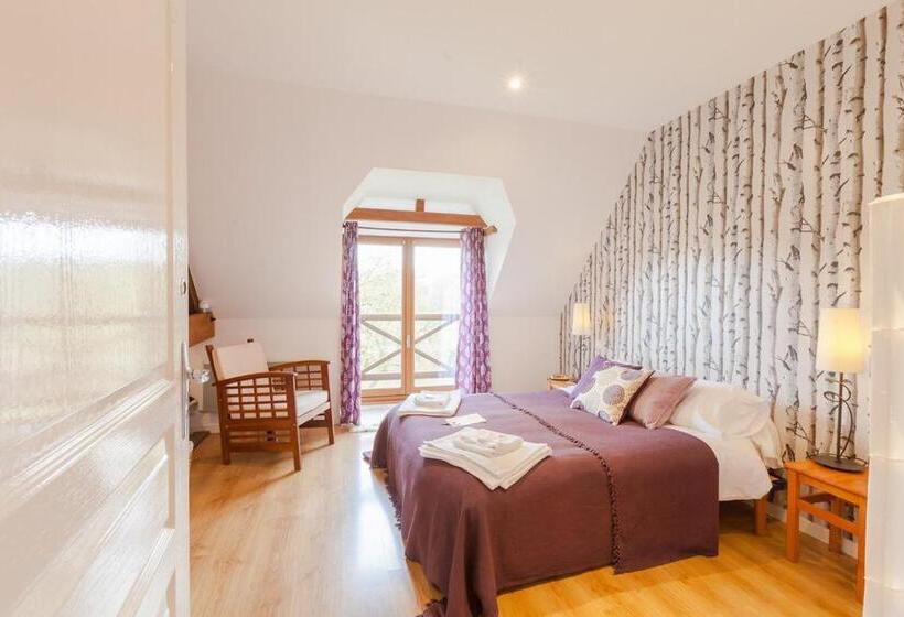Номер Стандарт Трехместный, Normandy Inn