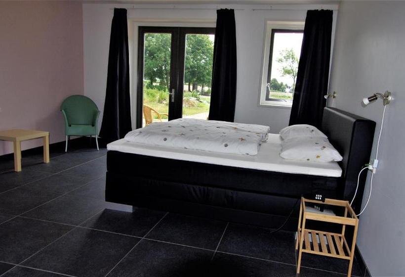 Номер Стандарт, Bed And Breakfast Wouw
