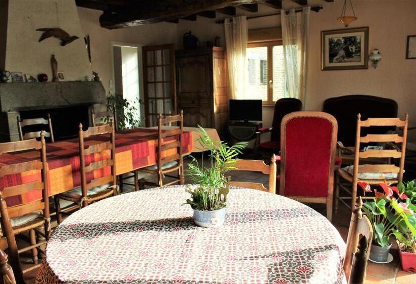 Номер Стандарт с Балконом, B&b La Gautraie