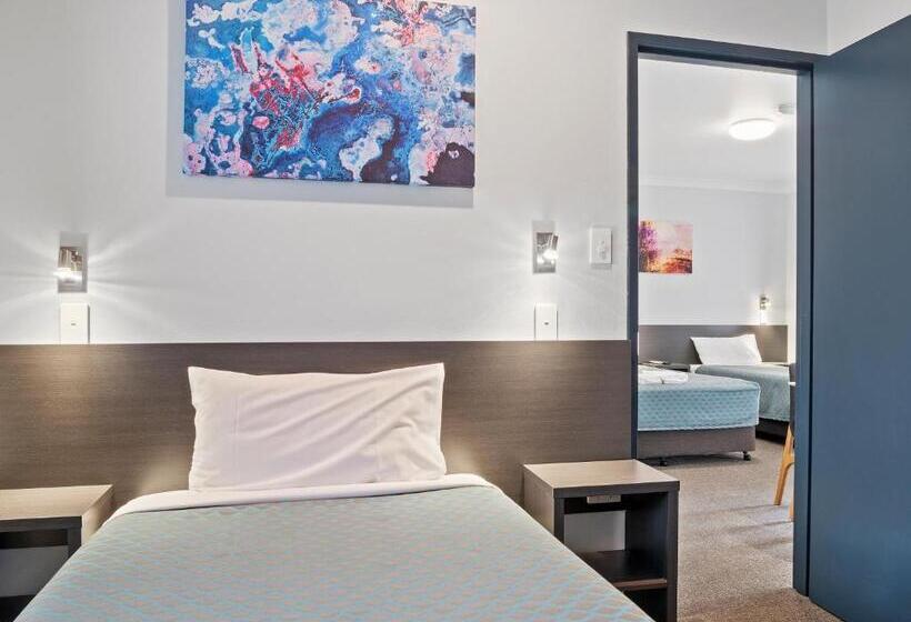 Апартаменты 3 Спальни, Grafton Central Motel