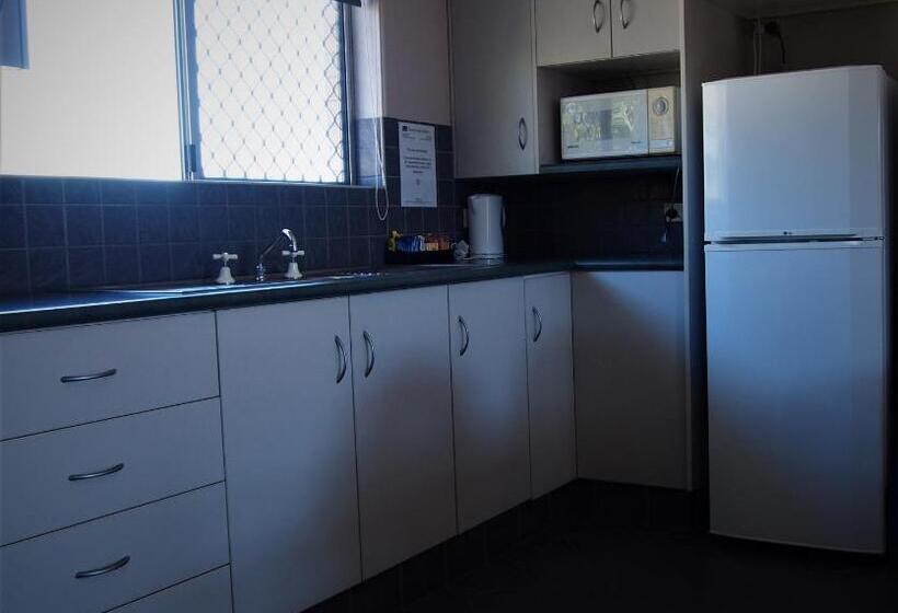 Апартаменты 3 Спальни, Grafton Central Motel