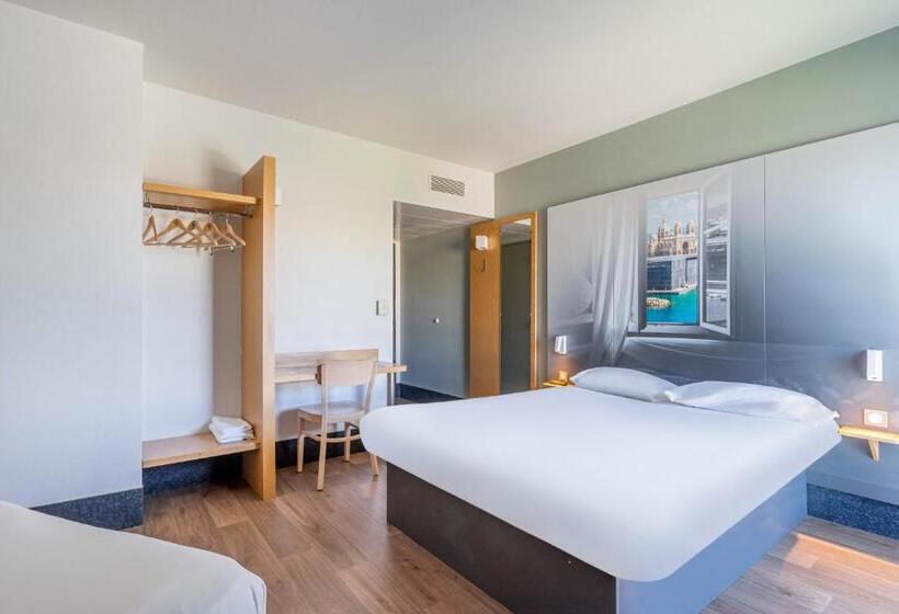 Номер Стандарт Трехместный, B&b Hotel Marseille Euromed