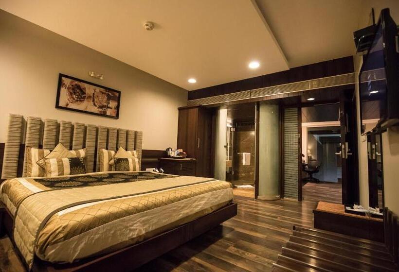 Habitació Premium, Bizz The