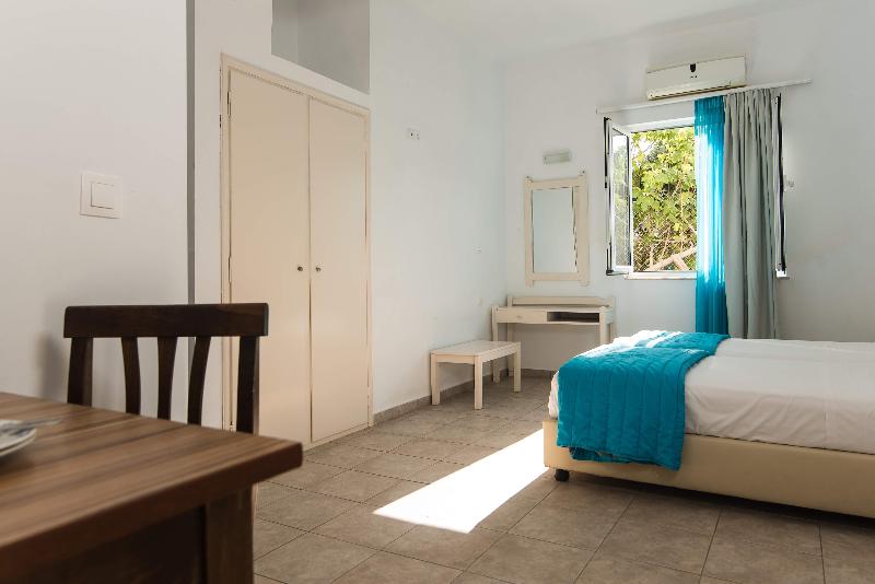 스탠다드 스튜디오, Ibiscus Hotel Malia