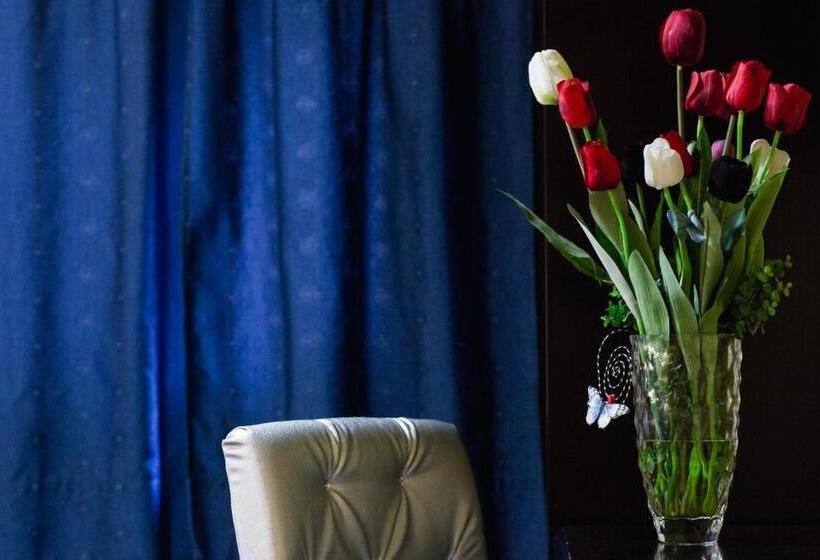 스탠다드 룸, Tulipa