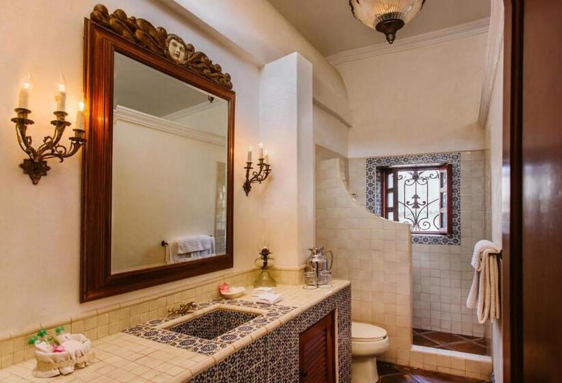 Juniorsvit, Hacienda San Angel