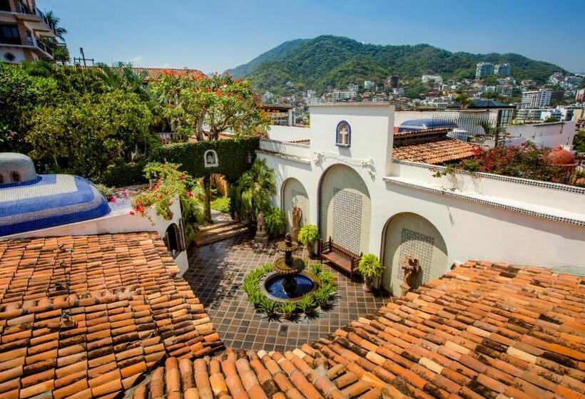 Royalsvit, Hacienda San Angel