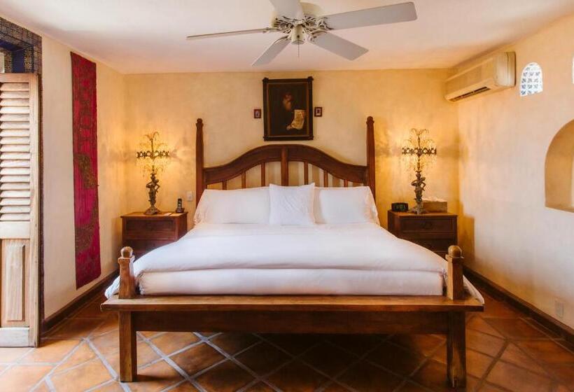 Juniorsvit, Hacienda San Angel